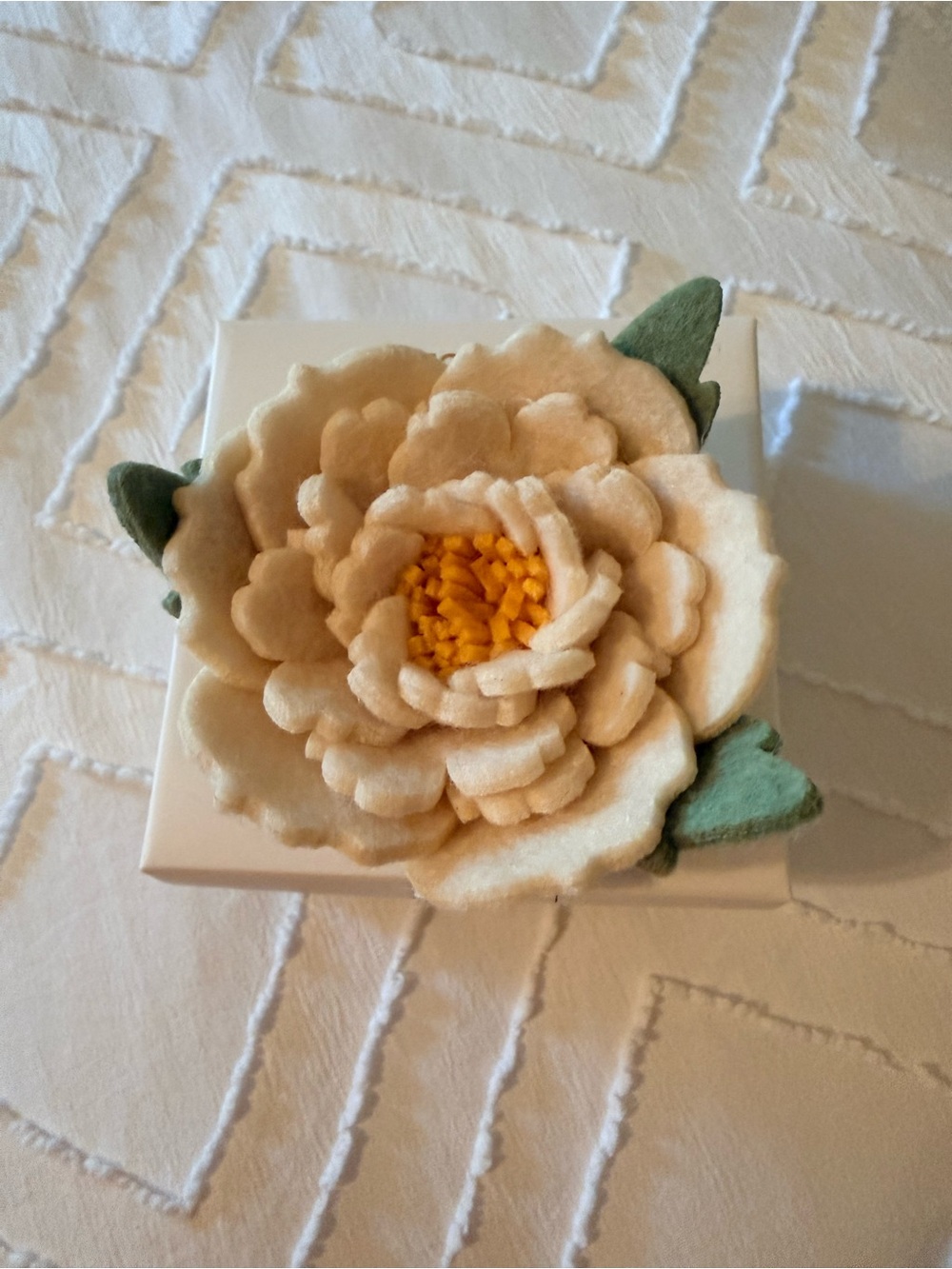 The Foggy Dog Ivory Peony Collar Flower with Yellow Center - Picture 2 of 6